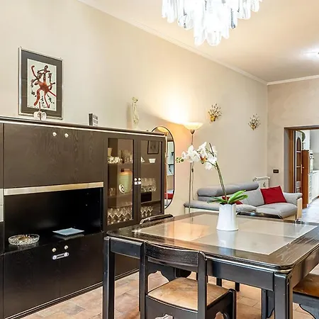Apartment Marty House By Rentbeat *