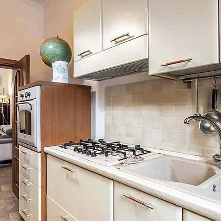 Apartment Marty House By Rentbeat *